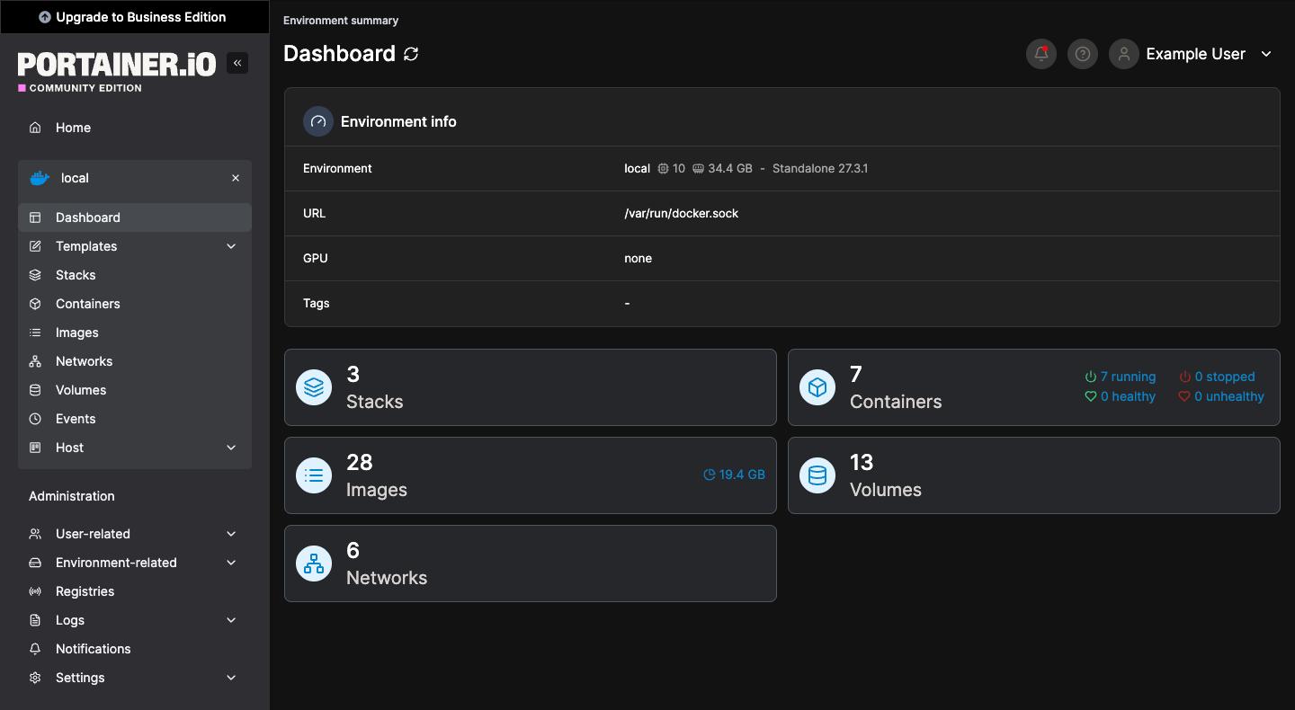 Список контейнеров в Portainer с кнопками быстрого доступа (Quick Actions)